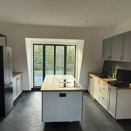 Alte Kammfabrik Dg Apartment *